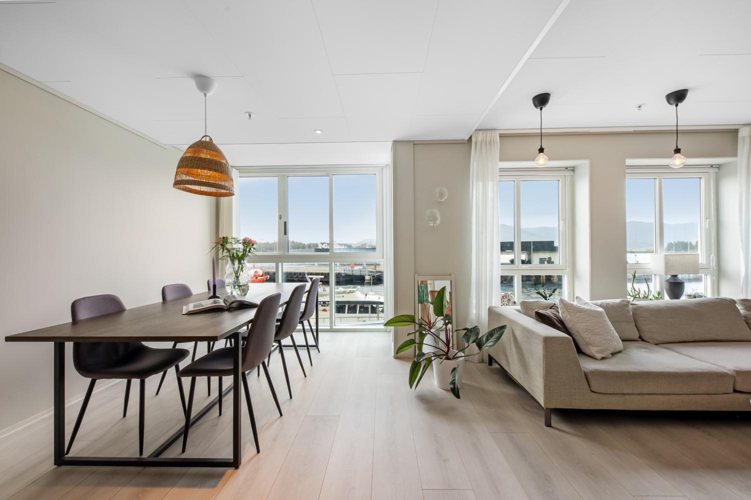 Floro Apartments Hotell Апарт-отель