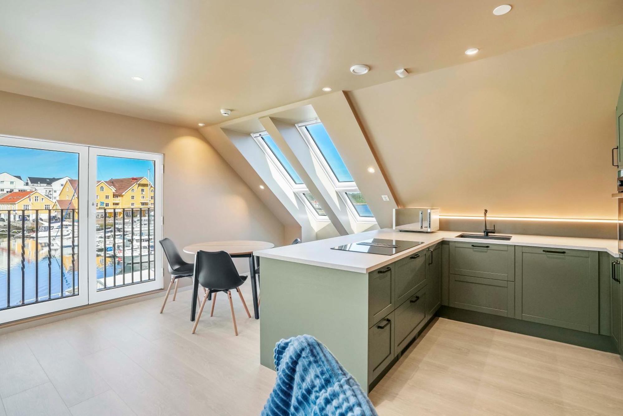 Floro Apartments Hotell