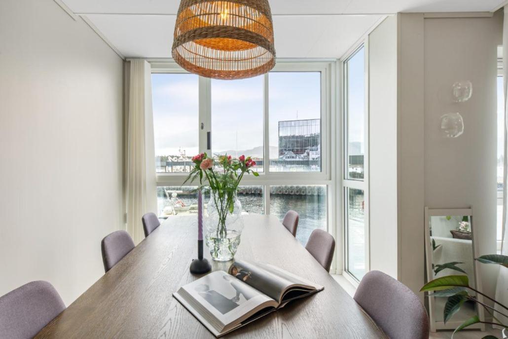 Floro Apartments Hotell